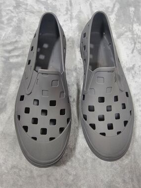 VANS Trek Slip-On Gray Rubber Water Shoes Boat Beach Outdoor Men's Size 9